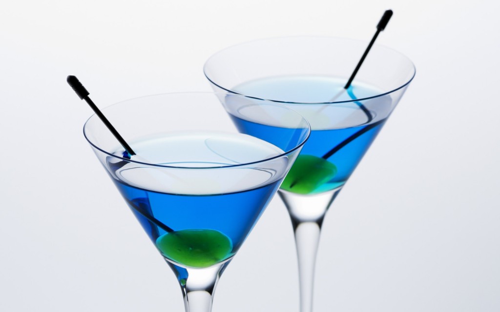 Blue-Martini-Wallpaper